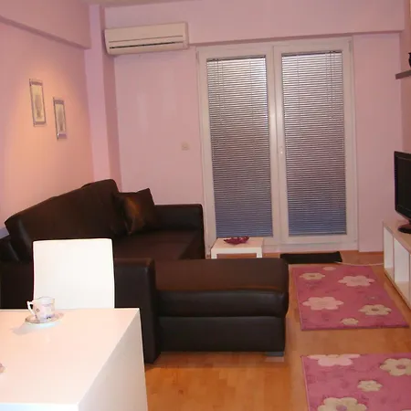 Apartment Nela *